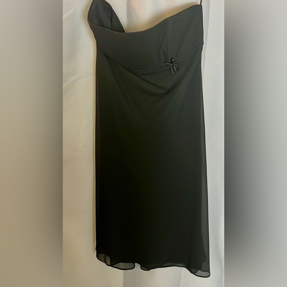 Women’s Black Strapless Homecoming Dress Middie Length Bow Accent At Waist Y2K